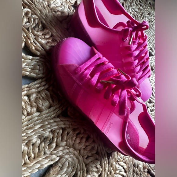 Rare limited Adidas pink jelly superstars. Size 7.5. Perfect condition. NWOT. - Picture 3 of 10